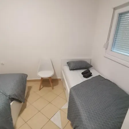 Apartman شقة *